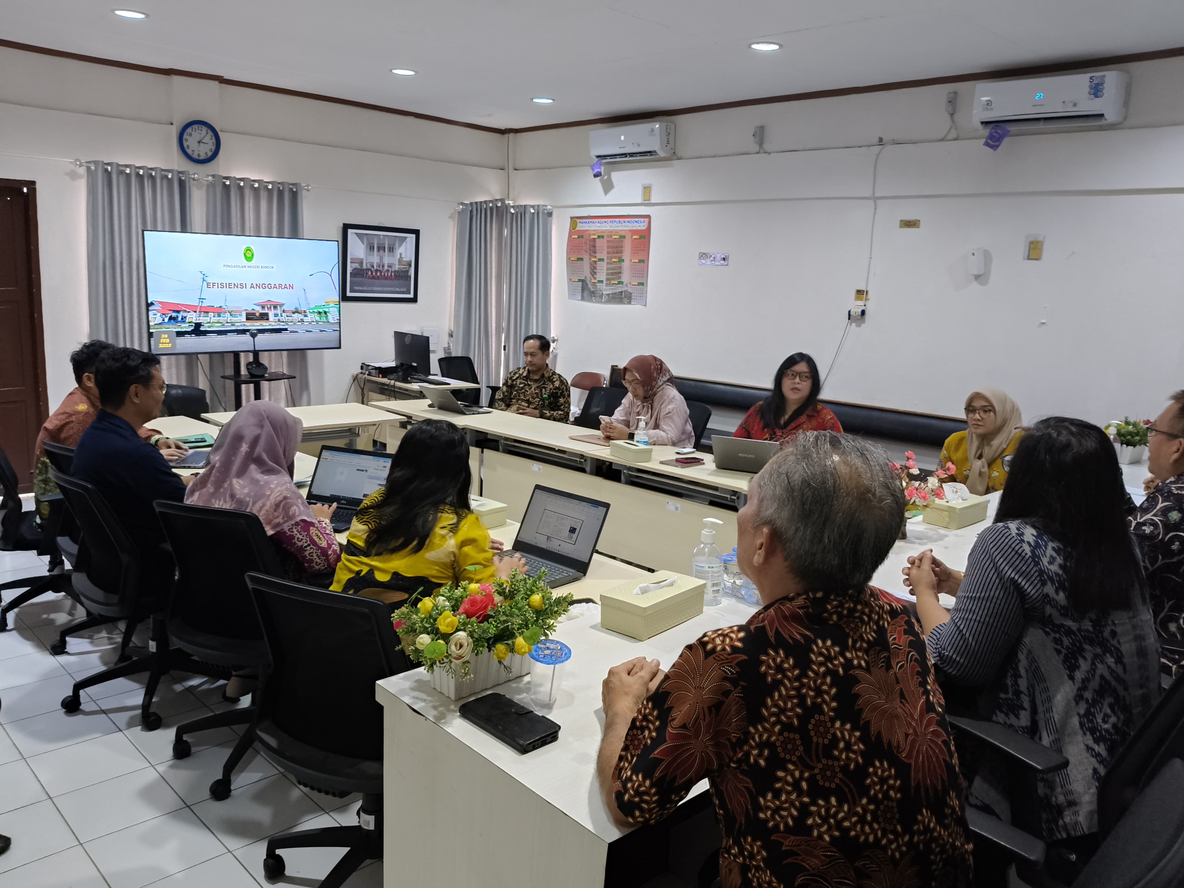 Rapat Efisiensi Anggaran 2